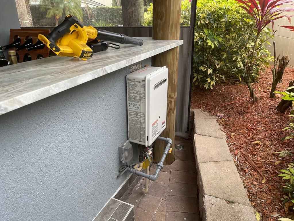 Hot water heater.JPG